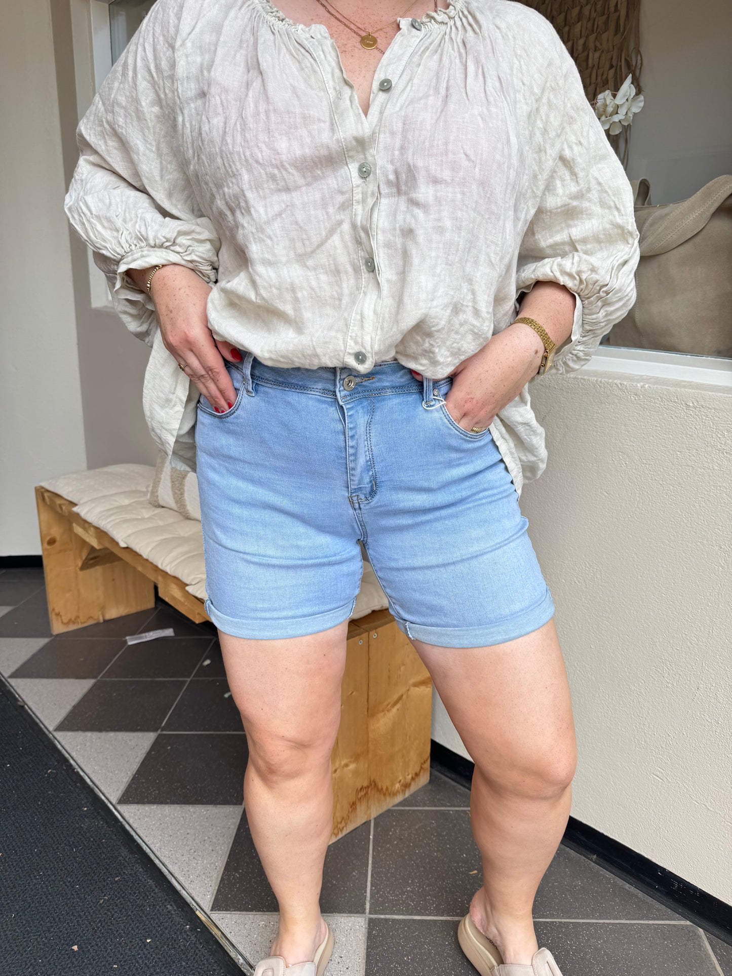 Broek Elly