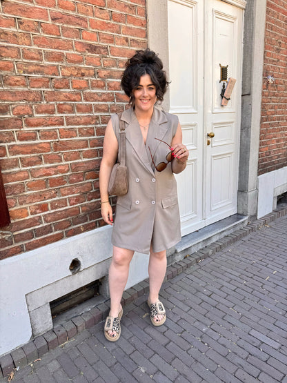 Jurk Suze taupe