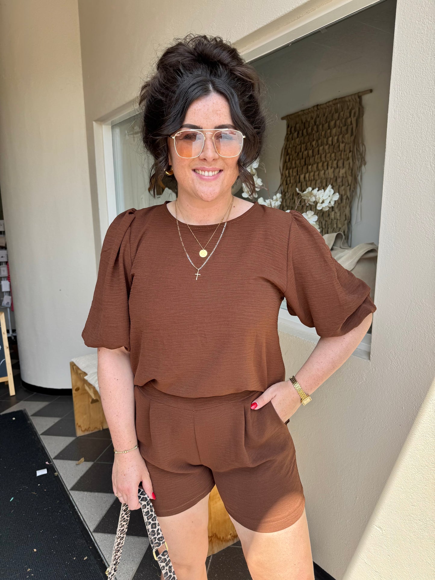 Short Amy bruin