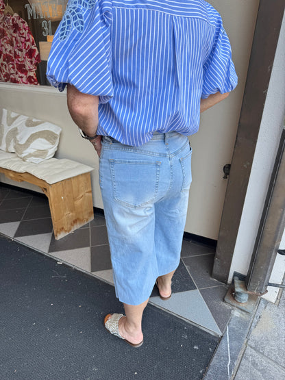 Bermuda Jeans